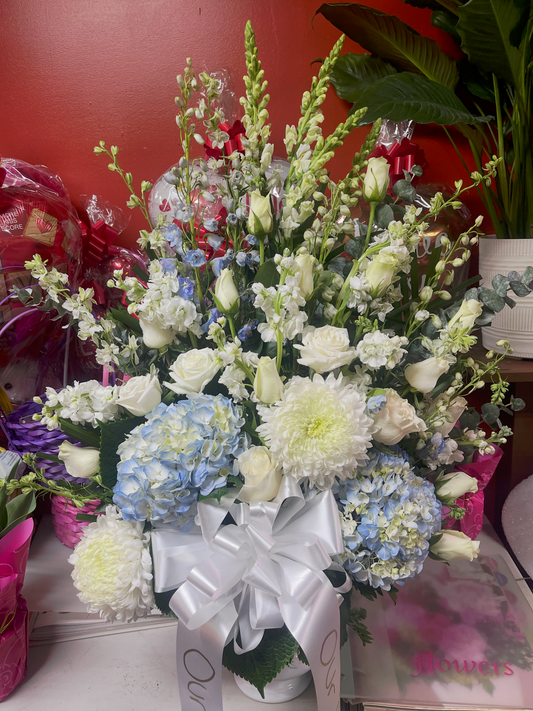 Heavenly Peace Sympathy Basket