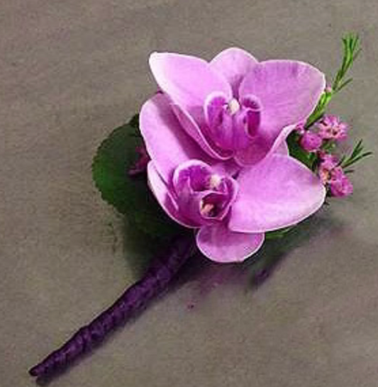 Orchid Blush Boutonniere